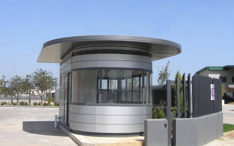 الحاويات السكنية للحراسة والإشراف