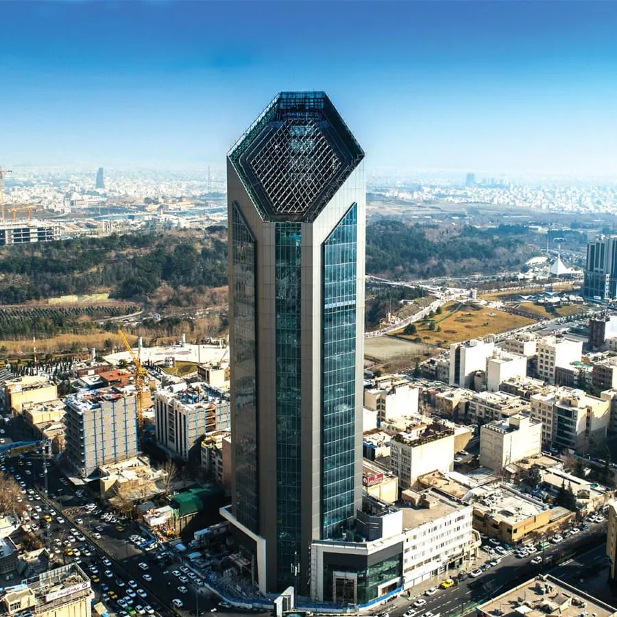 هيكل معدني لبنك آينده